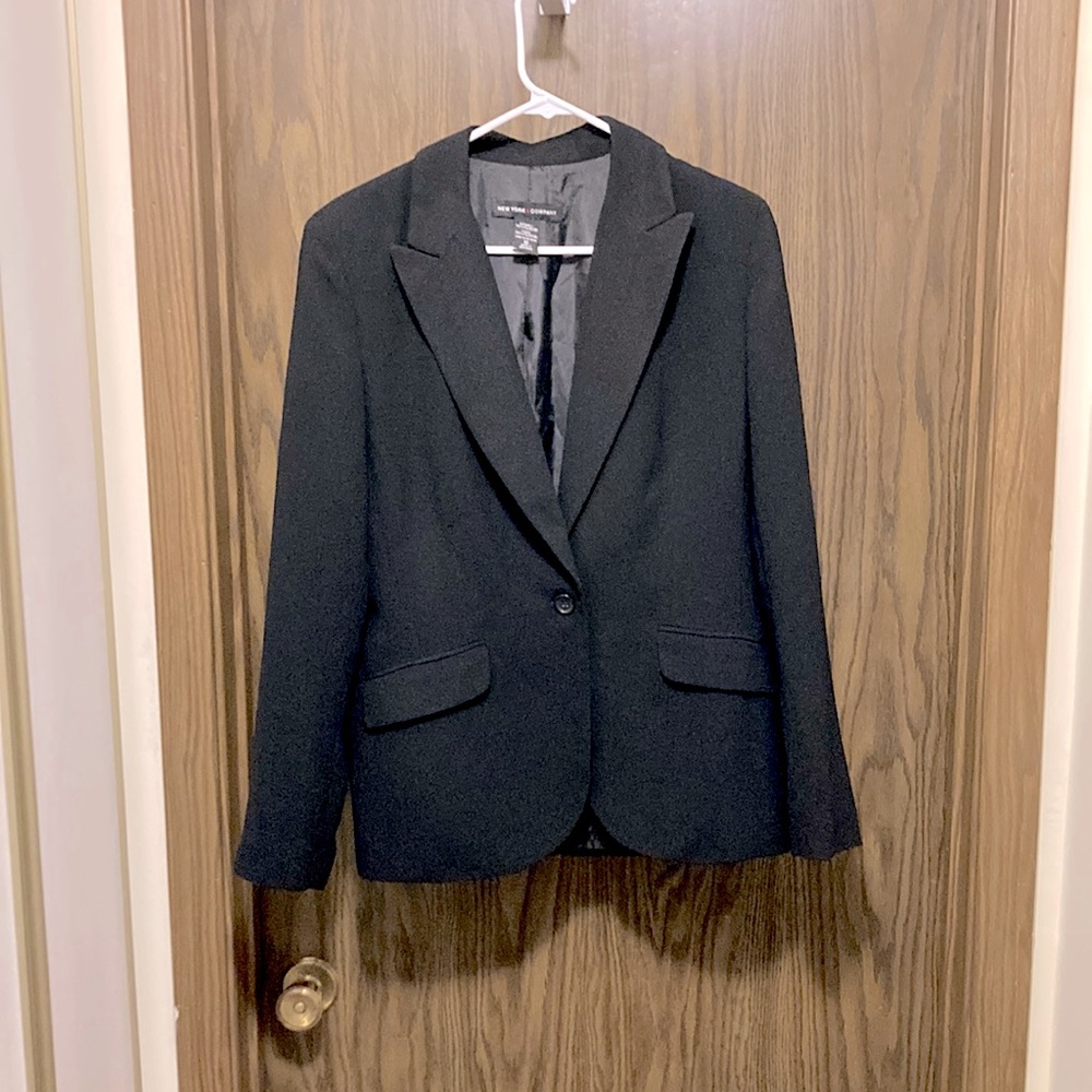 New York & Company size 10 black suit jacket.